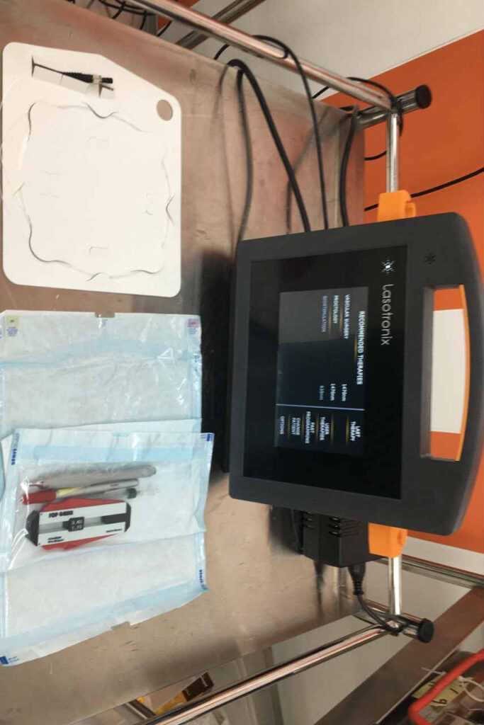 جهاز الليزر لعلاج البواسير والناسور الشرجي والناصور العصعصي